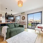 Delfino - Charming Roof Terrace Apartment W Ac
