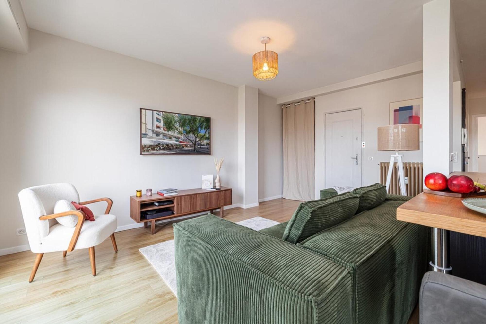 Appartamento Delfino - Charming Roof Terrace W Ac Nizza